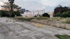 Aparcament al ‘Mercadillo’ de la Marina-Zona Franca
