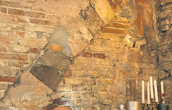 La peceta porpra, una nova versió de l’origen de Correus