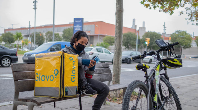 A l’espera de la següent comanda