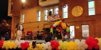 Can clos ens regala una tarda d’humor i espectacle