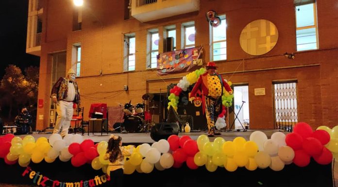 Can clos ens regala una tarda d’humor i espectacle