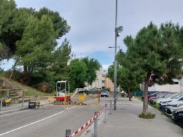 Tallat el trànsit al carrer del Segura durant aquesta setmana