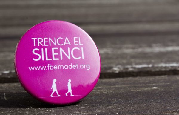 Dones tòpiques https://www.fbernadet.org/