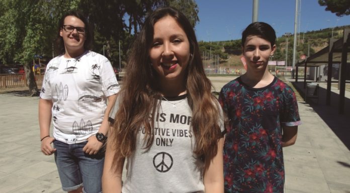 Neus Linares, Yeray Bartolomé i Adrià Agenjo els alumnes del barri amb millor nota a les PAU
