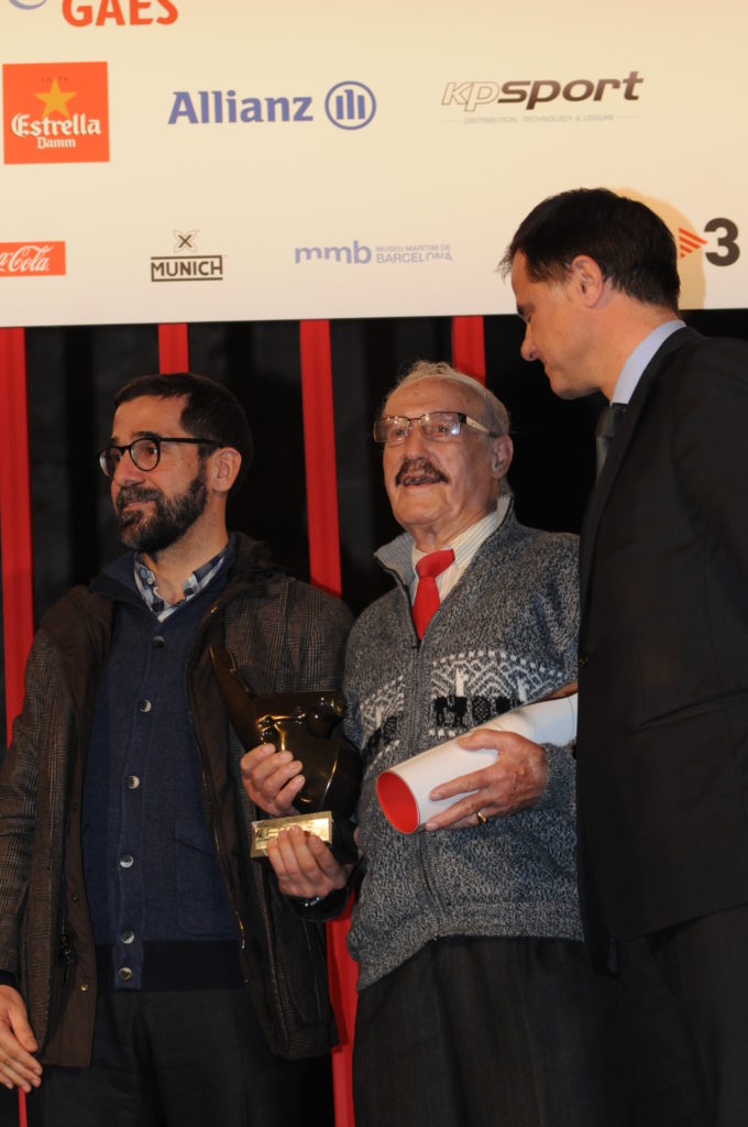 Valentí Lluch rep el premi a l’Esperit Esportiu amb 96 anys