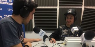 Erfus visita el Connexió La Marina i rapeja en directe