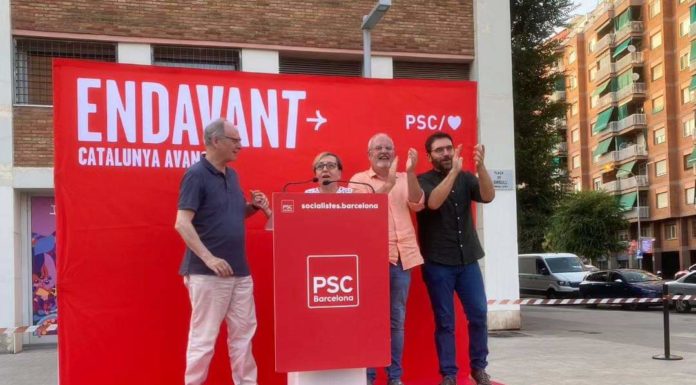 L’esquerra es mobilitza per evitar l’entrada de l’extrema dreta al govern, ahir a la tarda era el torn del PSC a la Marina