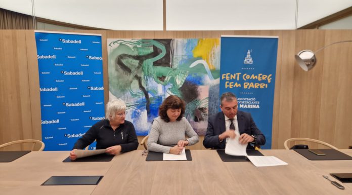 Conveni de col·laboració de Banc de Sabadell i L’Associació de Comerciants La Marina
