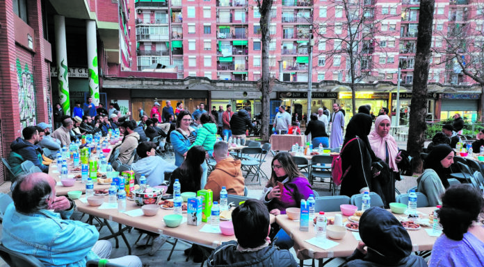 Iftar col·lectiu a la Marina