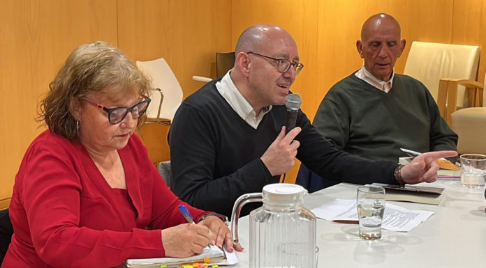 Jesús Martínez, “Un País anomenat la Marina” Jesús Martínez a la presentació del llibre