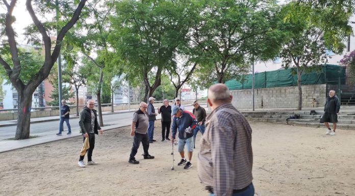 Una pista de petanca en condicions pel Polvorí