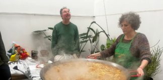 El veïnat de La Chalmeta celebra el cinquè aniversari de la primera pedra de l’edifici