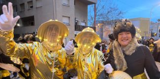 Galeria fotogràfica de la rua de Carnaval de la Marina 2025!