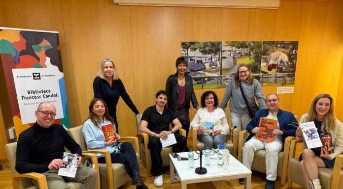 La Marina s’explica a través de la seva literatura