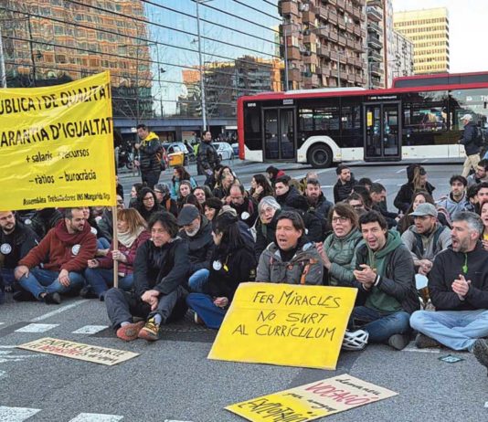 Quan la protesta social obliga la política a moure’s protestes docents