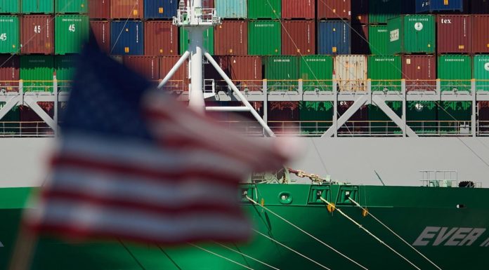 Editorial. Sobre la crisi política i la xarxa social de barri