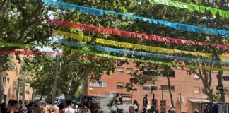 Sant Cristòfol i les Cases Barates tanquen la Festa Major de la Marina