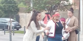 Les veïnes del Polvorí treballen en activitats per crear vincles de confiança