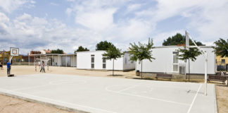 Tornem al “cole” amb barracons