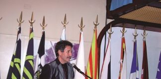 “Tots venim d’una mateixa arrel i per tant, tots som parents!”