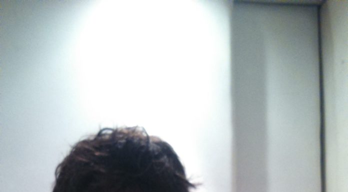 La doctora Imma Gil, del CAP Carles Ribas, participa en una màster class impartida pel chef Jordi Cruz