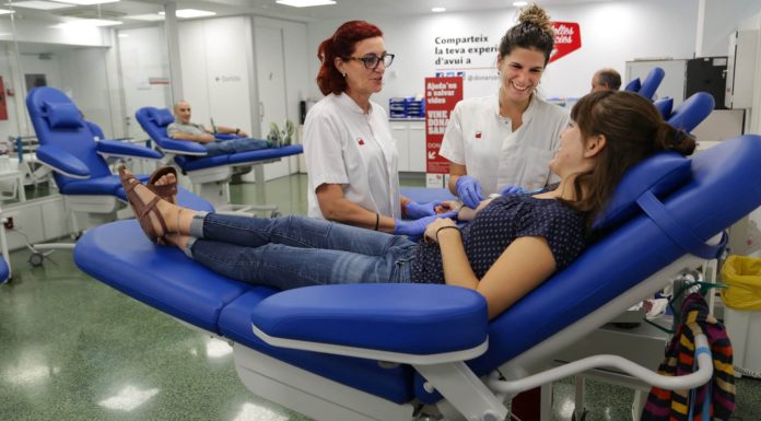 La sala Pepita Casanellas acull un punt de donació de sang