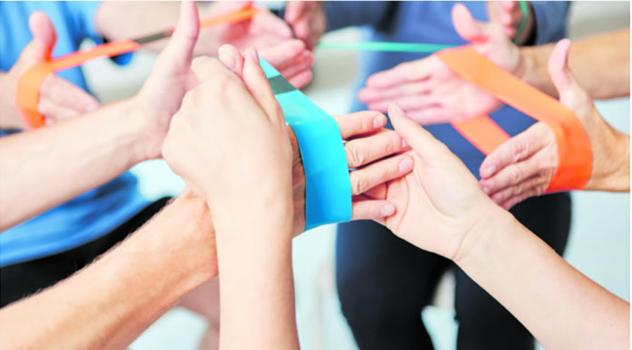 La fisioteràpia diu “hola” al sistema públic sanitari i al barri de La Marina