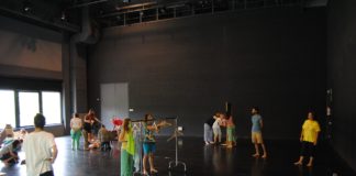 Gaudeix de l’art a la Marina!