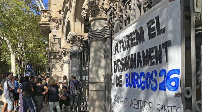 El veïnat de Burgos 26 reclama solucions dignes