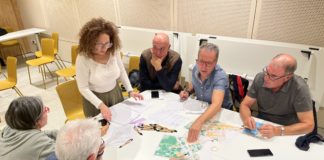 Veïnat de la Marina es reuneix per debatre sobre els pressupostos participatius