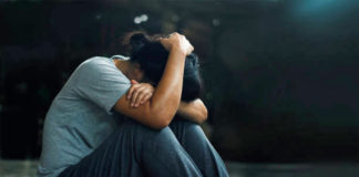 Retahílas. Son niñas, no adultas