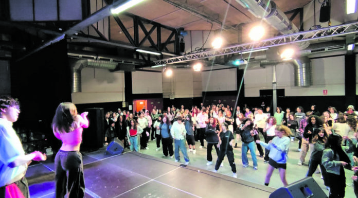 L’Espai Jove La Bàscula acull el DAEVENT, un esdeveniment de K-POP amb més de 200 joves participants!