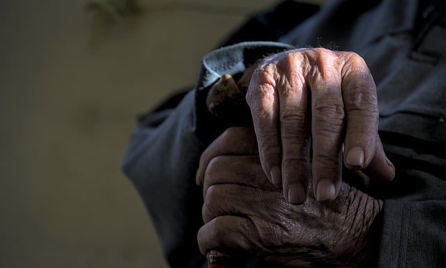 Com prevenir l’osteoporosi. Canvis simples per millorar la nostra salut òssia