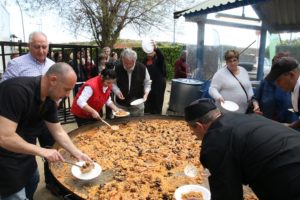 La 6a edició de la paella solidària reedita l’èxit absolut en la seva lluita contra l’Alzheimer