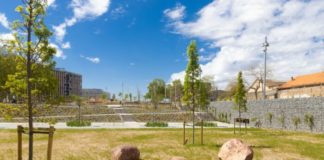 Obre el parc de les Tretze Roses al Prat Vermell Parc de les Tretze Roses