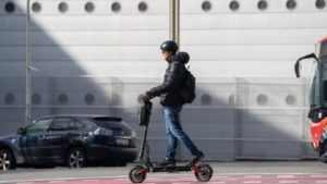 Entra en vigor la nova ordenança de circulació que regula els patinets