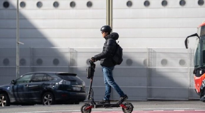 Entra en vigor la nova ordenança de circulació que regula els patinets