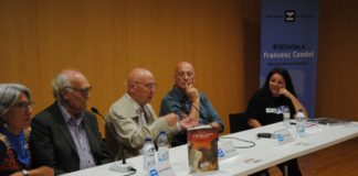 Familiars de deportats de Mauthausen acompanyen la presentació del còmic “Esperaré siempre tu regreso”, de Jordi Peidro