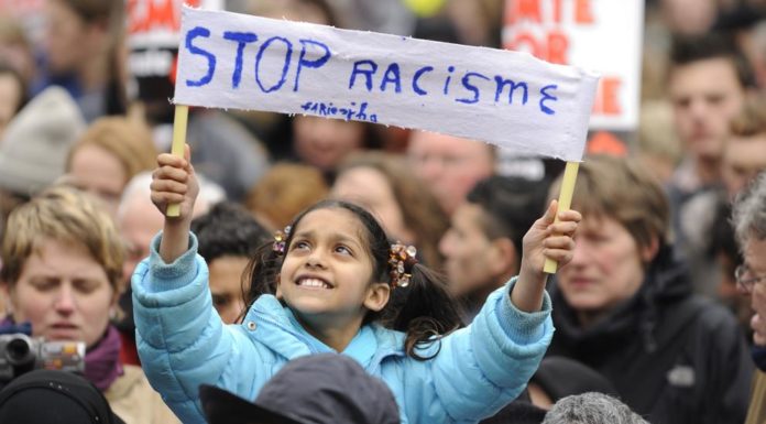 Editorial – Del racisme estructural i del tancament de Nissan