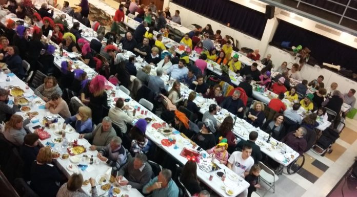 El Carnaval als barris de La Marina